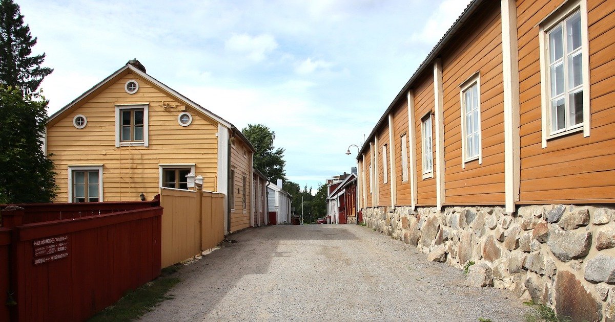 木の建物が多いフィンランドの街